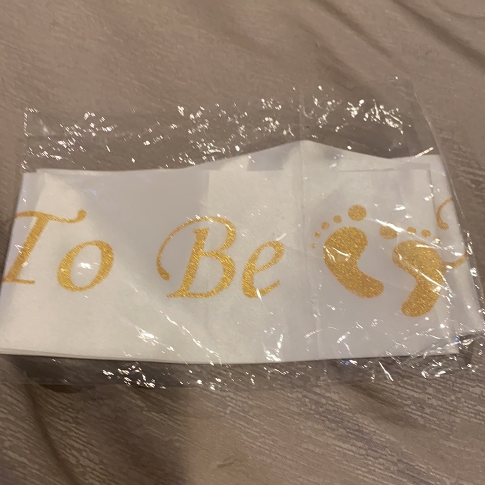 Brand new “Mommy to be” party sash - Picture 6 of 6